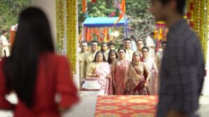 Bade Achhe Lagte Hain 2 5th August 2022 Written Update: - JustShowBiz